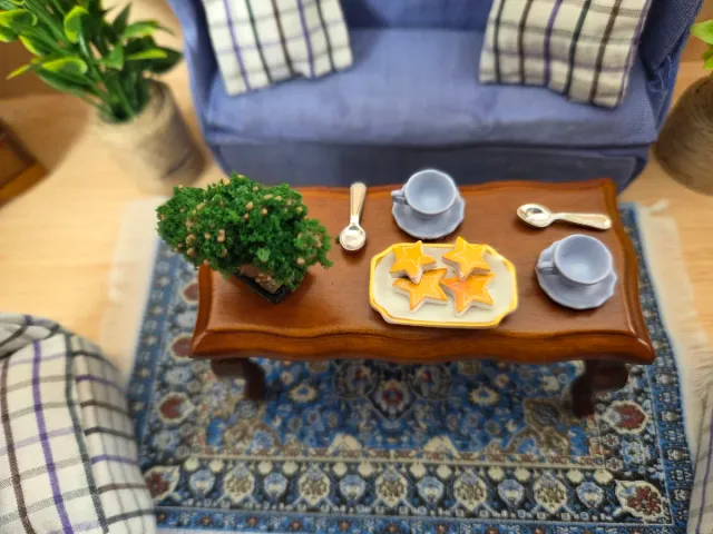 Muebles Casa Muñecas: Sofá, Sillones, Vitrina