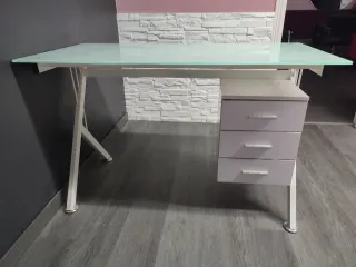 Escritorio vidrio templado con cajonera
