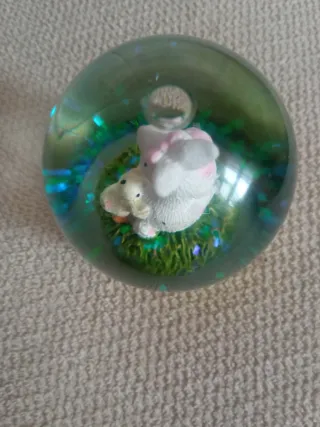 Bola de nieve Pascua Conejo y Pollito