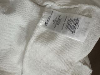 Sudadera New Balance Gris y Blanca