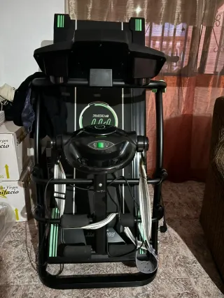 Tapis roulant Cecotec RunningFit