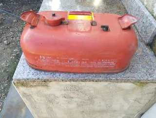 Depósito fueraborda