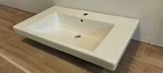 Lavabo suspendido de cerámica blanco