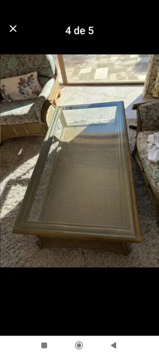 Conjunto de mimbre y madera