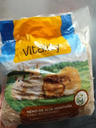 Casa para hámster y regalo de heno