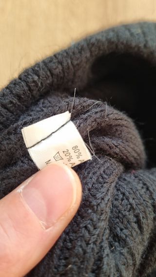 Berretto angora nero con brillantini