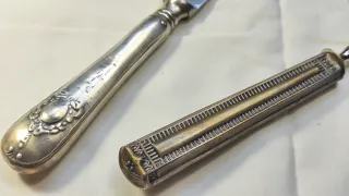 Set di coltelli e spatole da pasticceria antichi