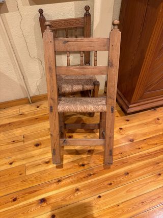 Pareja Sillas Aragonesas Pequeñas