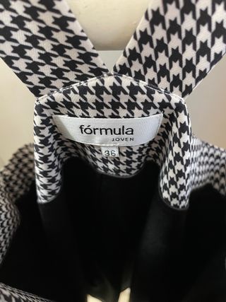 Peto de cuadros blanco y negro