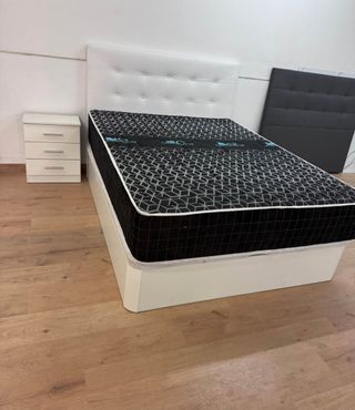 Colchón y canapé abatible