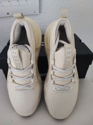 Under Armour HOVR Phantom 3 SE LTD Mujer 40