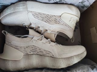 Under Armour HOVR Phantom 3 SE LTD Mujer 40