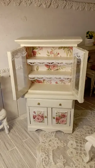 Credenza 1:12 Rose Shabby Chic