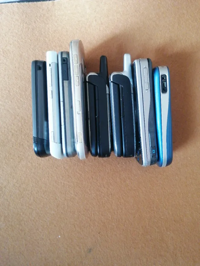 Lote 8 móviles antiguos Nokia
