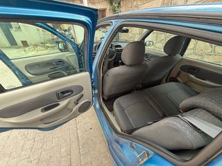 Renault Clio 2005