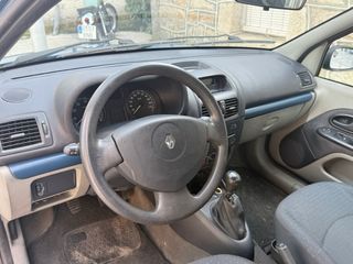 Renault Clio 2005