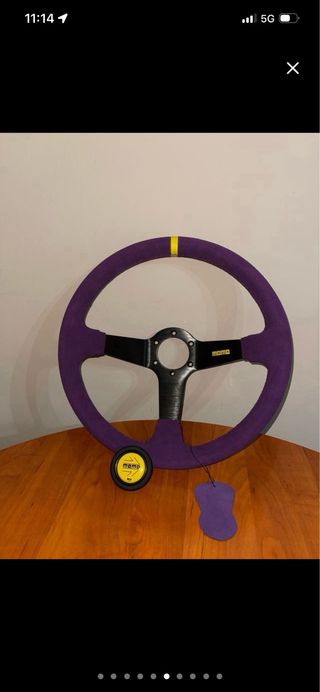 Volante Momo Desplazado