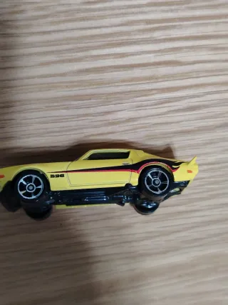 Hot Wheels '70 Camaro Gialla