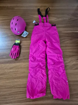 Conjunto esquí niña: pantalón, casco y guantes