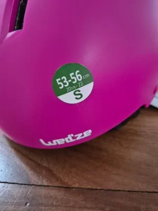 Conjunto esquí niña: pantalón, casco y guantes