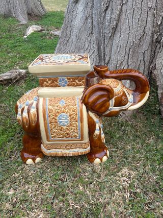 TABURETE ELEFANTE VINTAGE ORIENTAL.