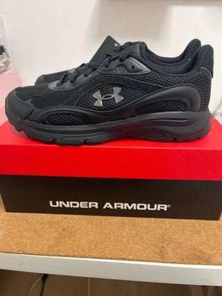 Zapatillas Under Armour Negras Talla 41