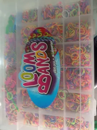 Caja de gomas elásticas de colores