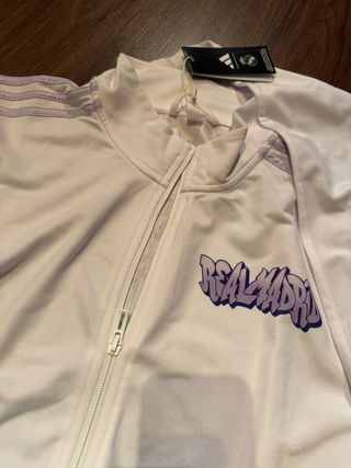 Chaqueta  Real Madrid Adidas Talla L .