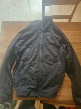 Chaqueta térmica Quechua negra