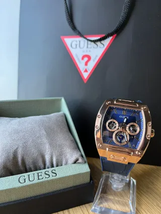 Reloj Guess Azul y Dorado