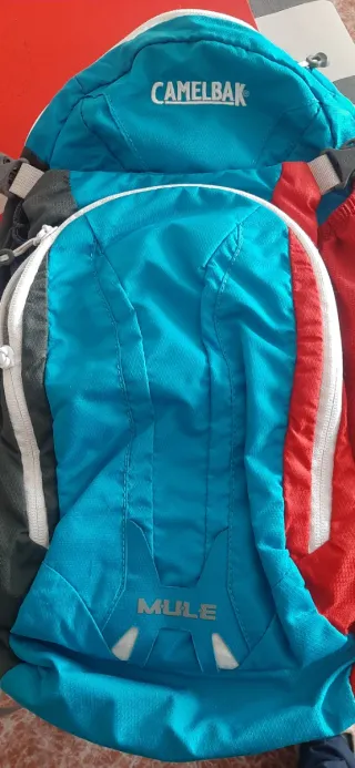 Mochila Camelbak Azul y Roja