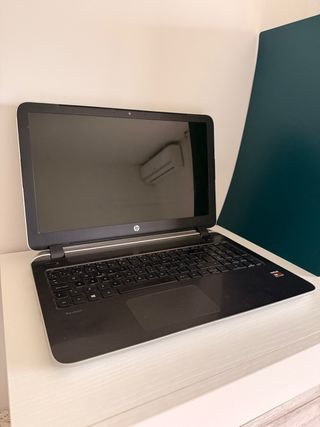 HP Pavilion Notebook 15” LEER DESCRIPCIÓN