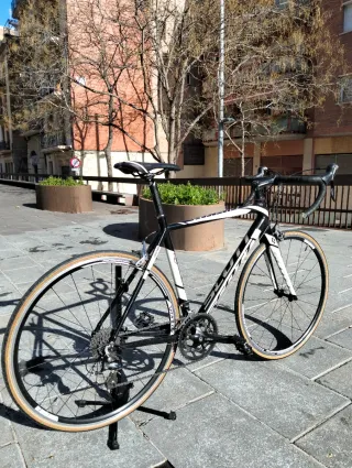 Tienda: bicicleta de carretera Scott Talla M