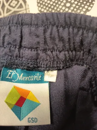 Pantalón corto deportivo GDD. Talla 16