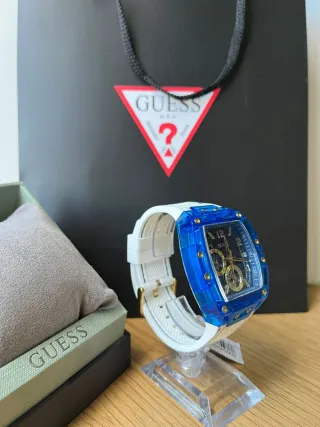 Reloj Guess Azul y Blanco
