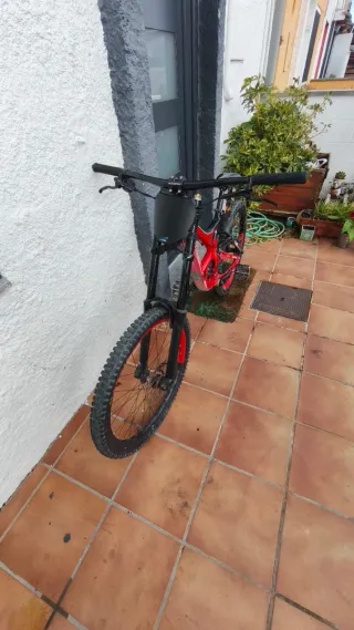 Specialized Demo 8 || Bicicleta descenso