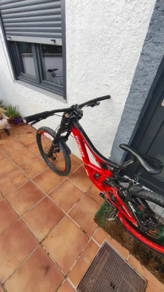 Specialized Demo 8 || Bicicleta descenso