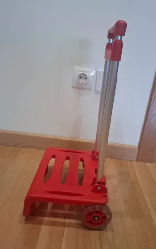 Carro mochila plegable rojo BUSQUETS