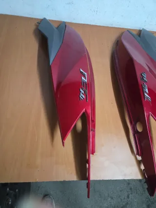 Carenado Lateral Sym Jet 125 Rojo