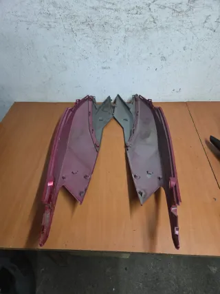 Carenado Lateral Sym Jet 125 Rojo