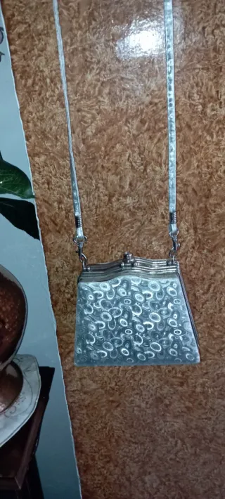Bolso de Época vintage plateado para eventos