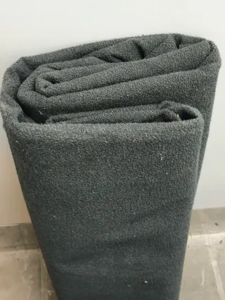 Restos Pieles y Material Arreglos Monos Moto