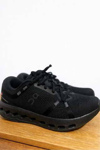 On Cloudsurfer 2 Wide Zapatillas Negras