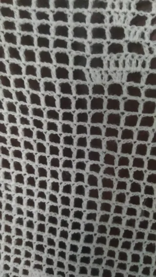 Scialle vintage anni '70 in filet