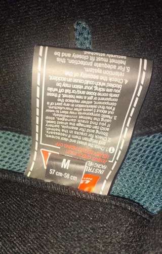 Casco Helmets L52 NUEVO SIN ESTRENAR, negro Mate