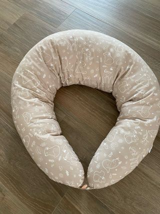 Cojín de lactancia nuevo