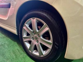 Peugeot 207cc AUTOMATICO 100.000KMS!!