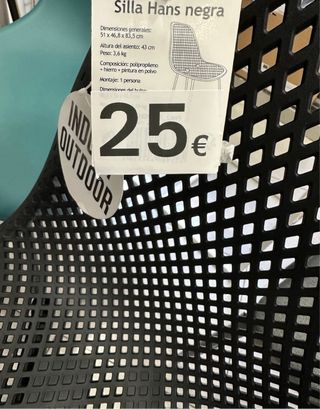 silla resistente fabricada en polipropileno