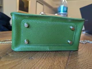 Borsetta Furla verde con dettagli oro