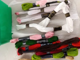 Lote Hilos Bordar Variados